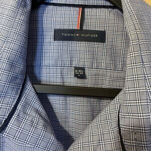 Tommy Hilfiger Men's Blue Plaid Dress Shirt